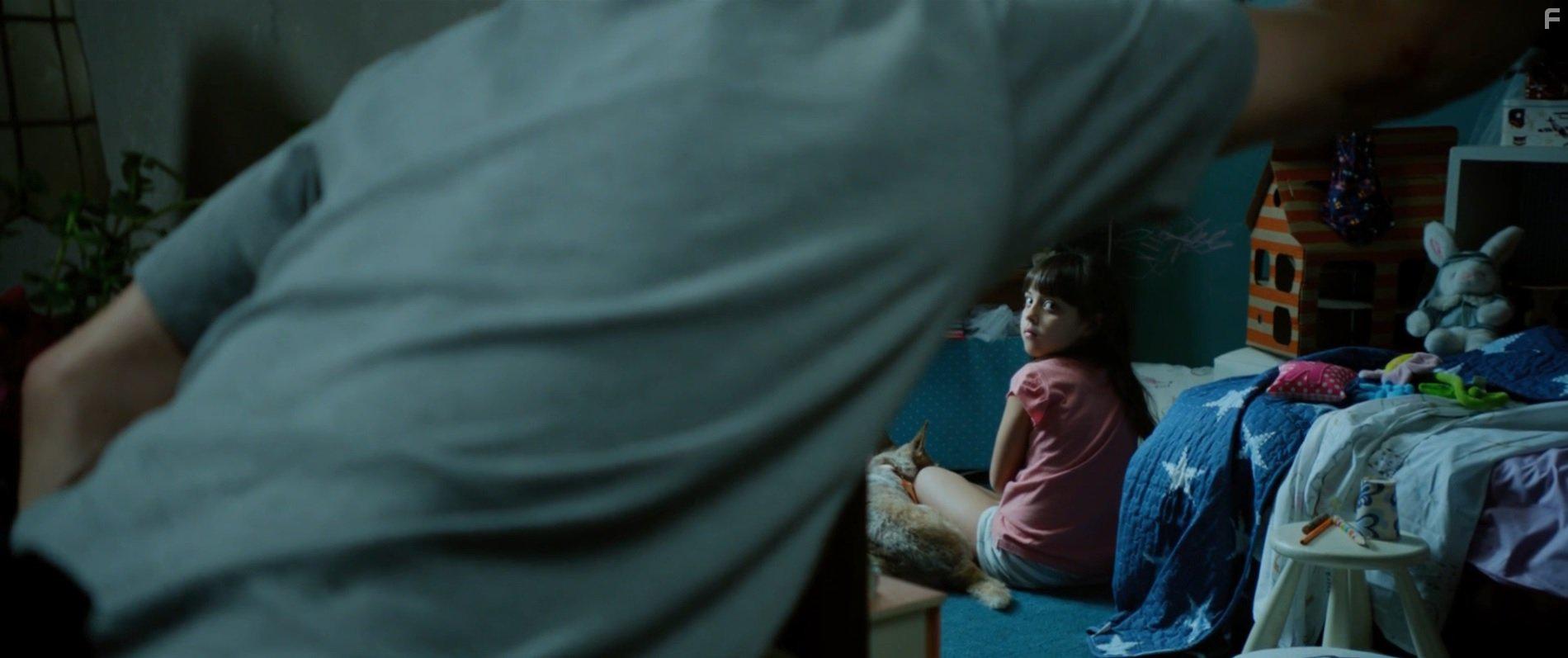 Uma Salduende in Al final del tnel (2016)