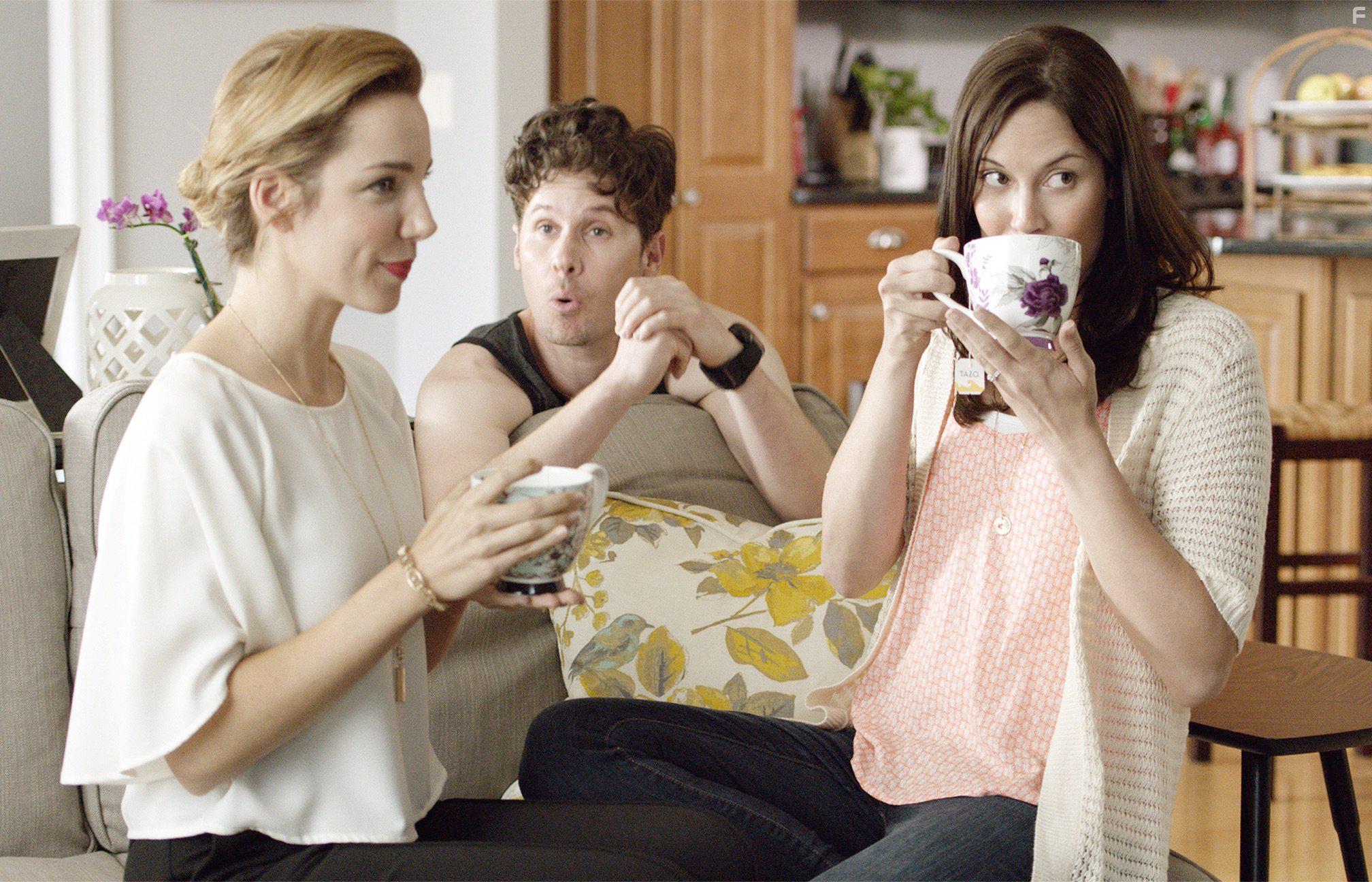 Kris Lemche, Erin Bethea, and Kelsey Formost in New Life (2016)