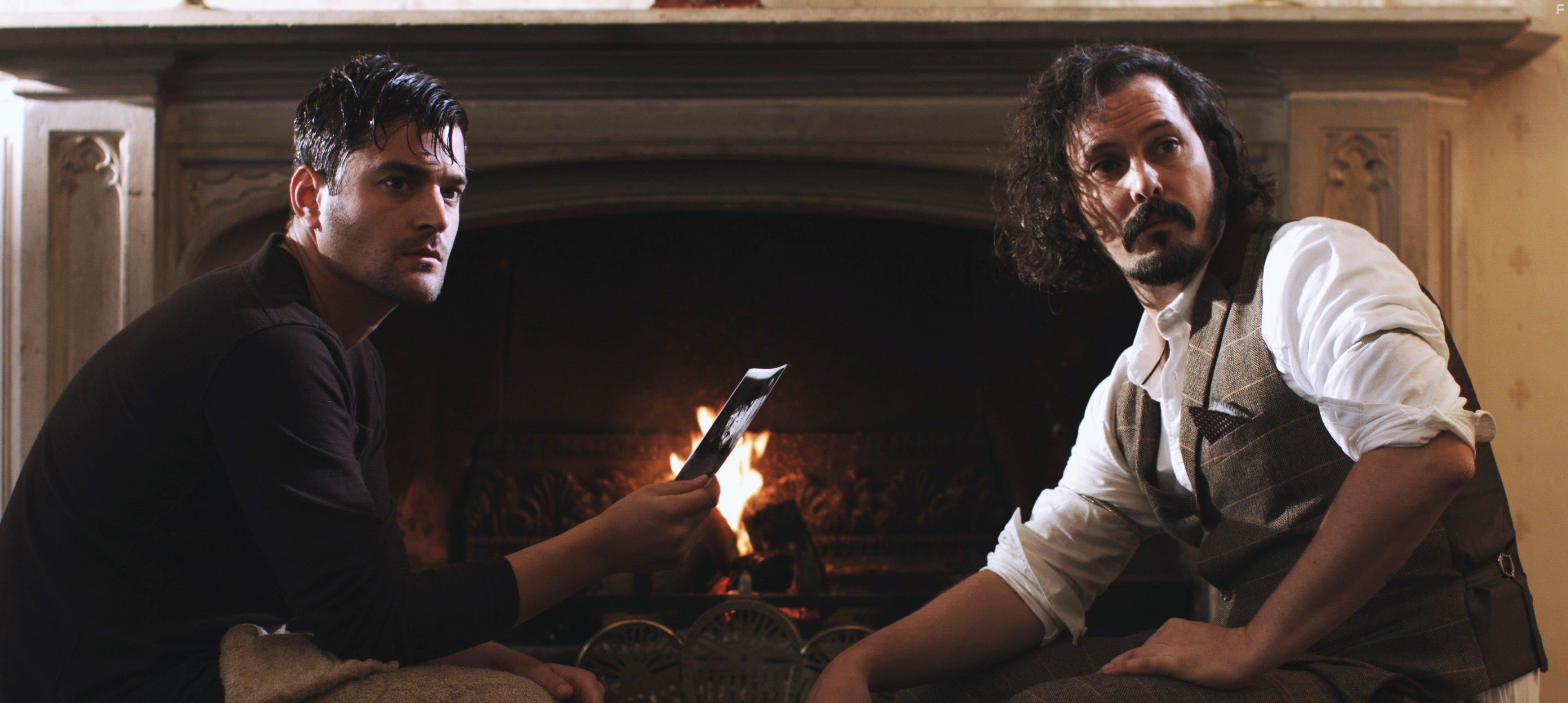 Michael Koltes and Paul Flannery in Ghosts of Darkness (2017)