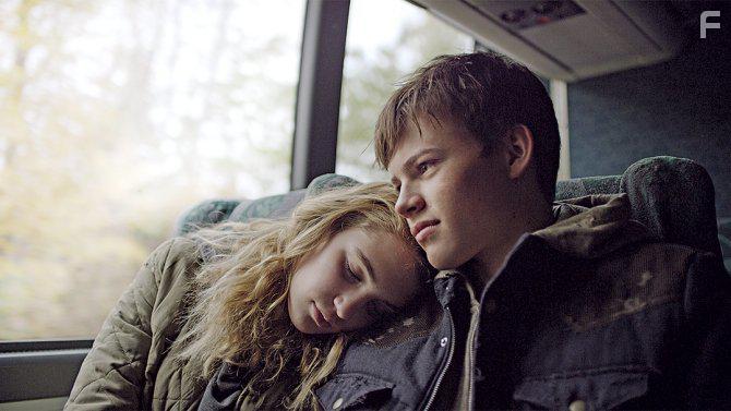 Sophie Nlisse and Josh Wiggins in Mean Dreams (2016)