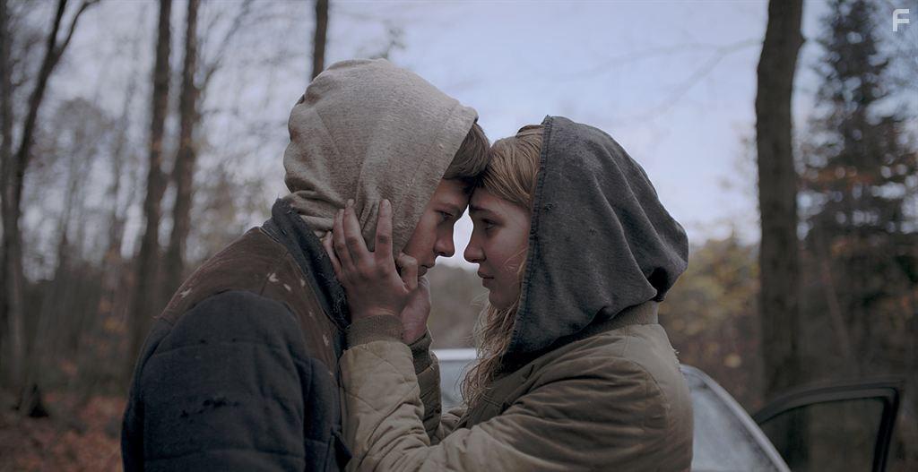 Sophie Nlisse and Josh Wiggins in Mean Dreams (2016)