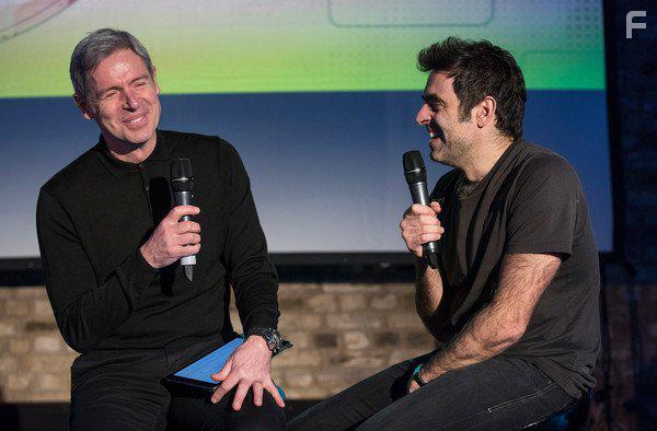 Ronnie O'Sullivan and Matt Smith in Ronnie O'Sullivan's American Hustle (2017)