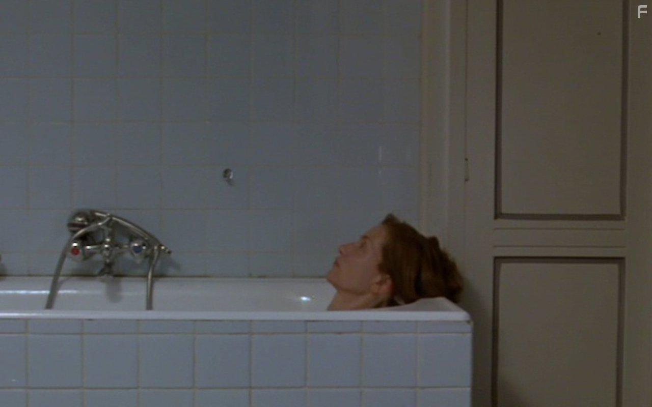 Isabelle Huppert in Nue proprit (2006)