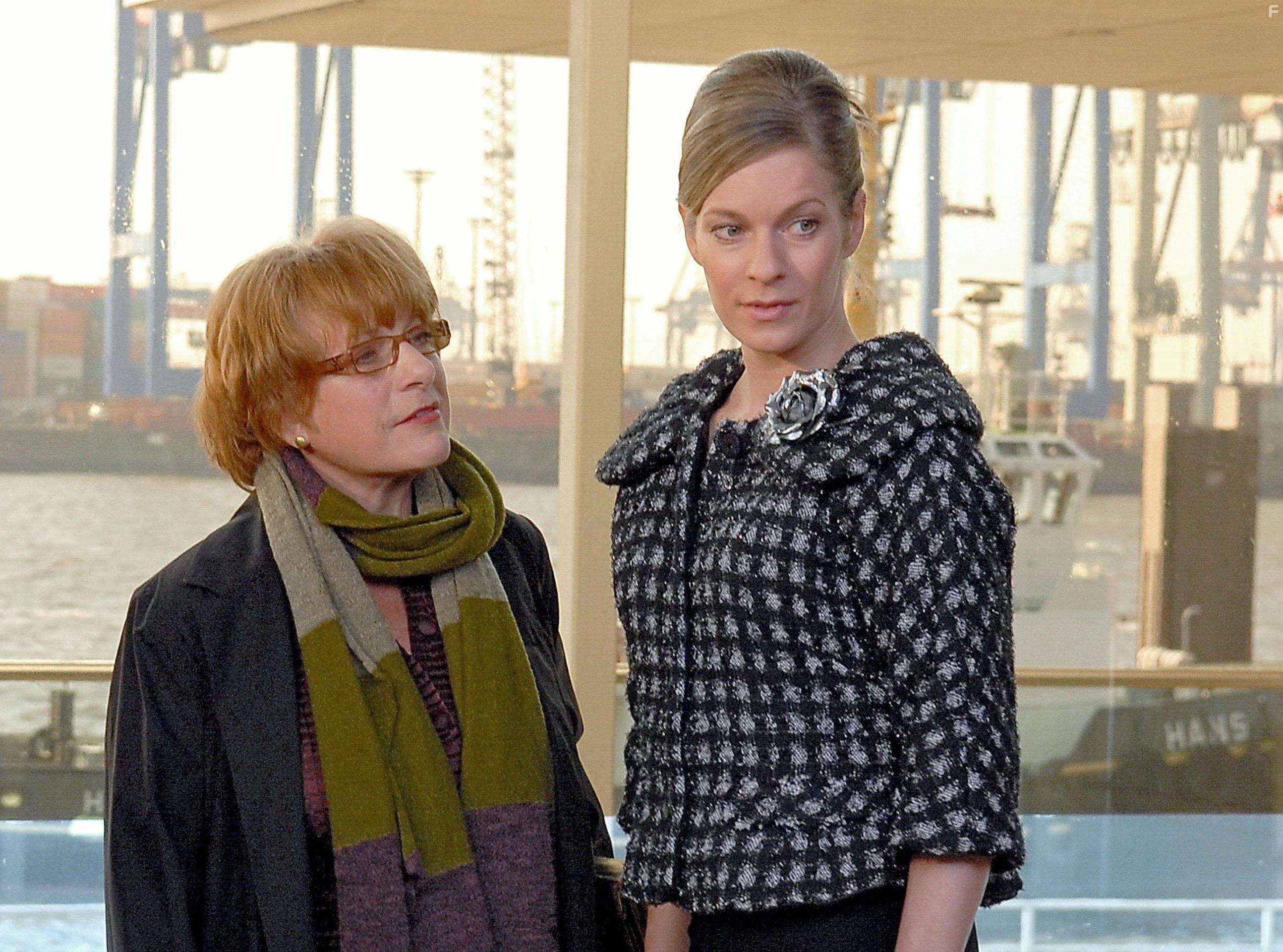 Lisa Martinek in Die Zrcher Verlobung - Drehbuch zur Liebe (2007)