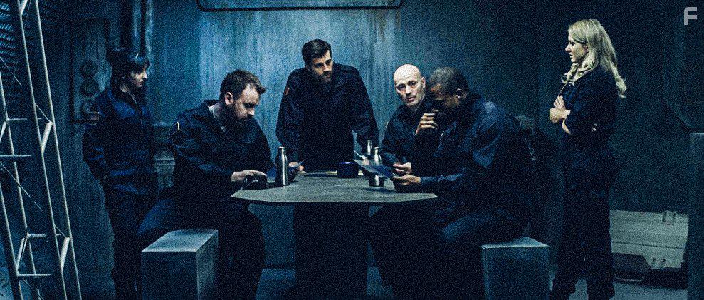 Deji LaRay, Peter Woodward, Blaine Gray, Simon Phillips, Rita Ramnani, and Rebecca Ferdinando in The Last Scout (2017)