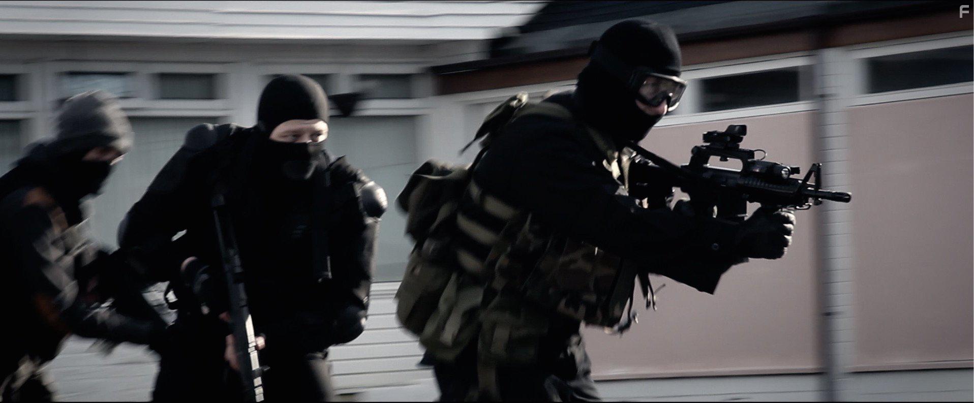 Zombies Have Fallen (2017)