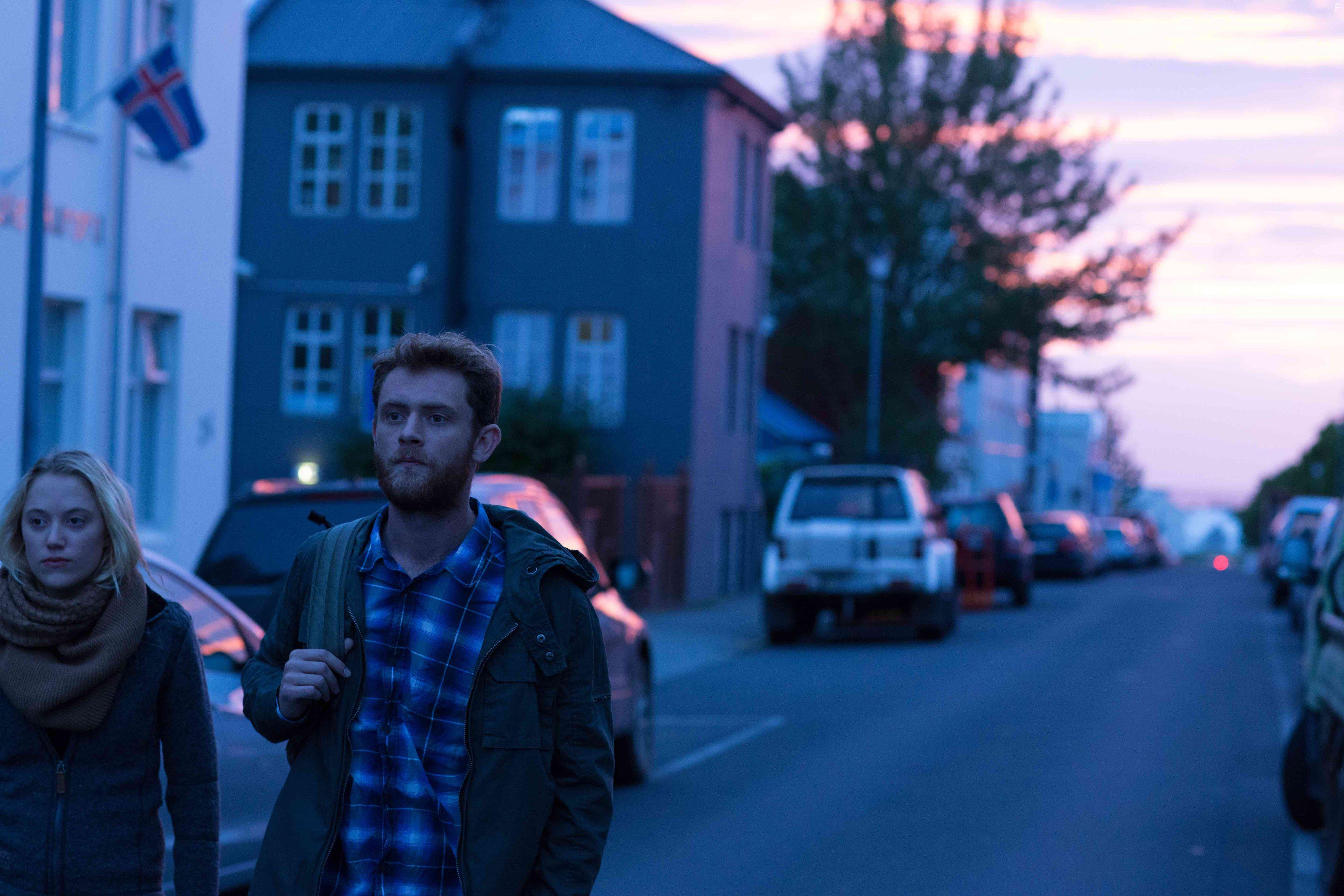 Matt O'Leary and Maika Monroe in Bokeh (2017)
