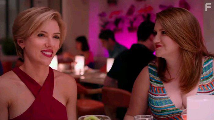 Scarlett Johansson and Jillian Bell in Rough Night (2017)