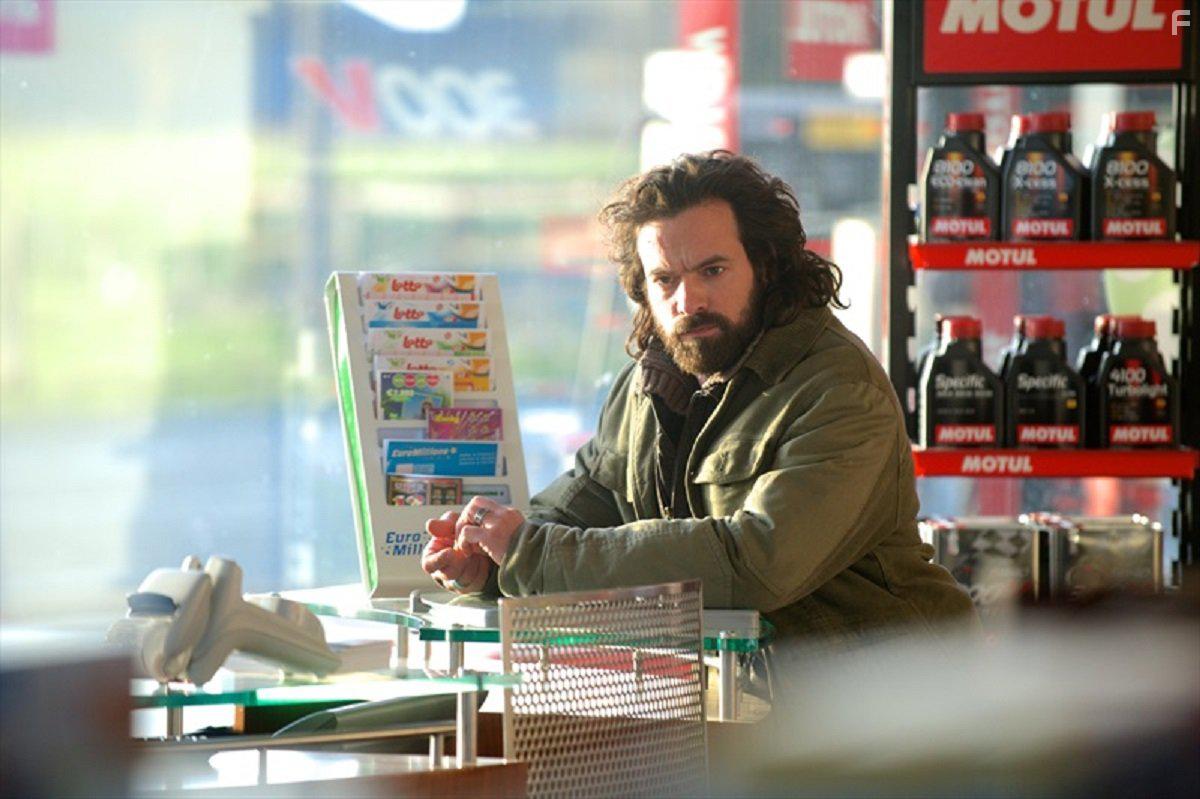 Romain Duris in Un petit boulot (2016)