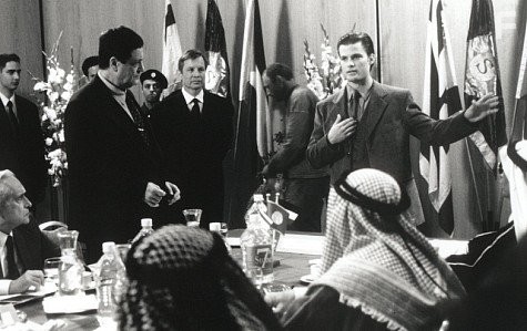 Casper Van Dien and Michael York in Код 'Омега' (1999)