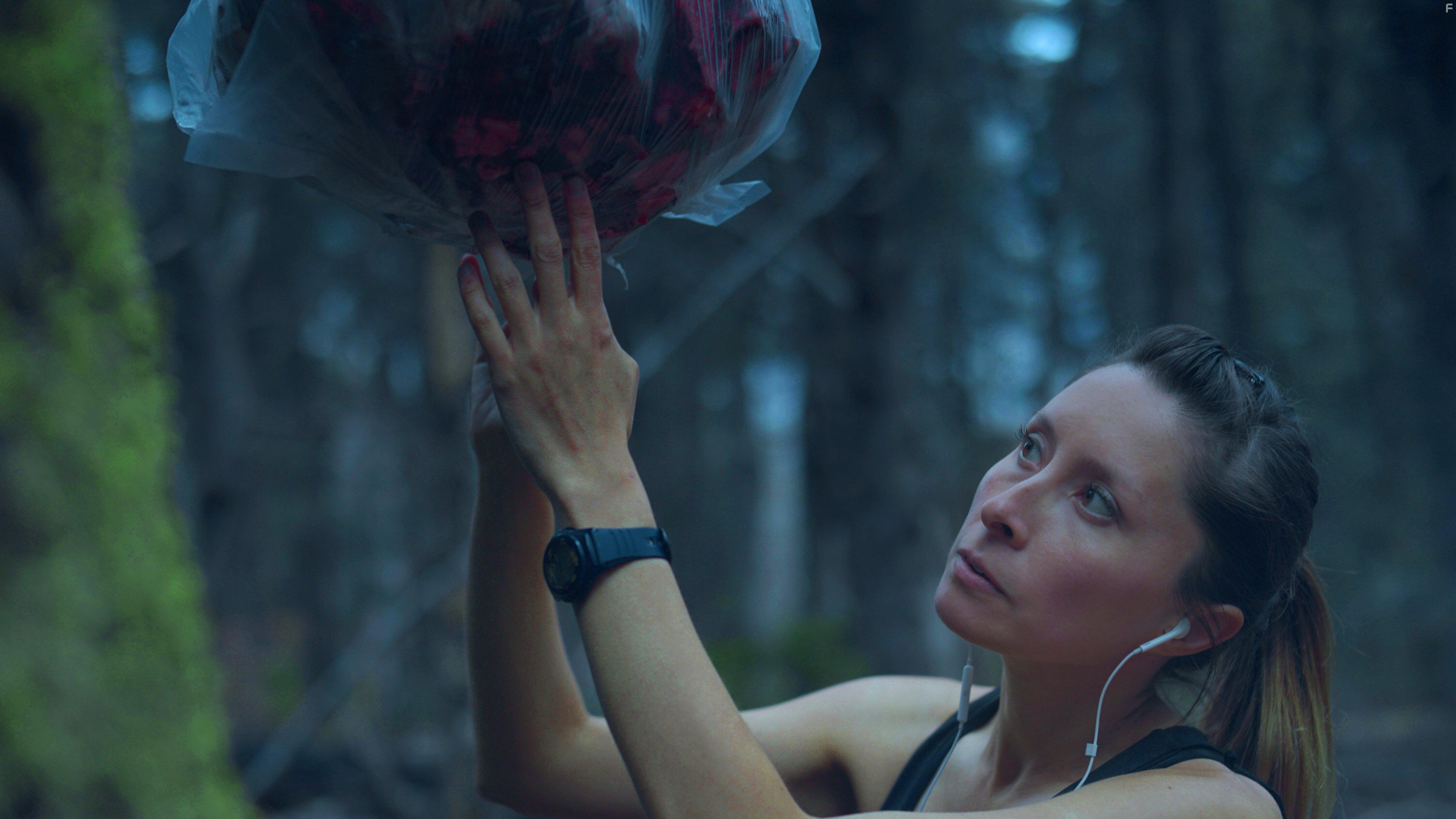 Evelyn Belmar in Downhill (2016)