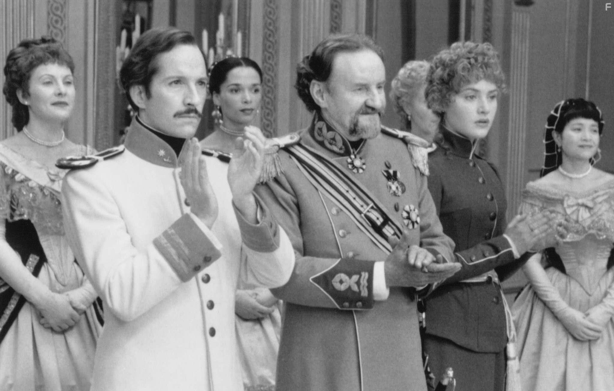 Kate Winslet, Richard Briers, and Michael Maloney in Гамлет (1996)