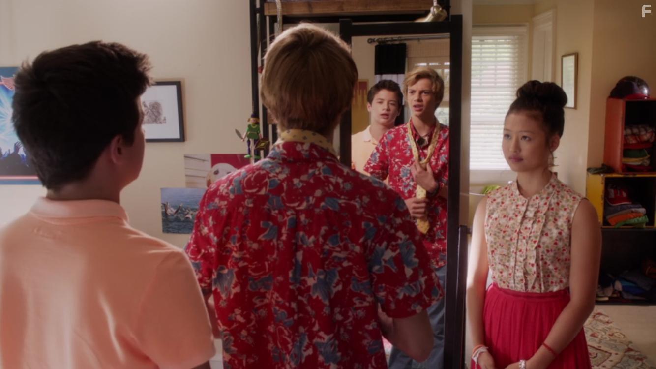 Davis Cleveland, Haley Tju, and Jace Norman in Rufus-2 (2017)