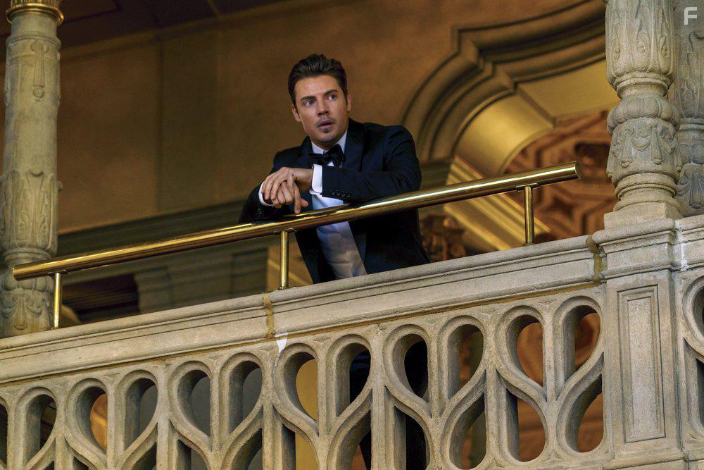 Josh Henderson in The Arrangement (2017)