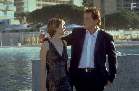 Nick Nolte and Nutsa Kukhianidze in Хороший вор (2002)