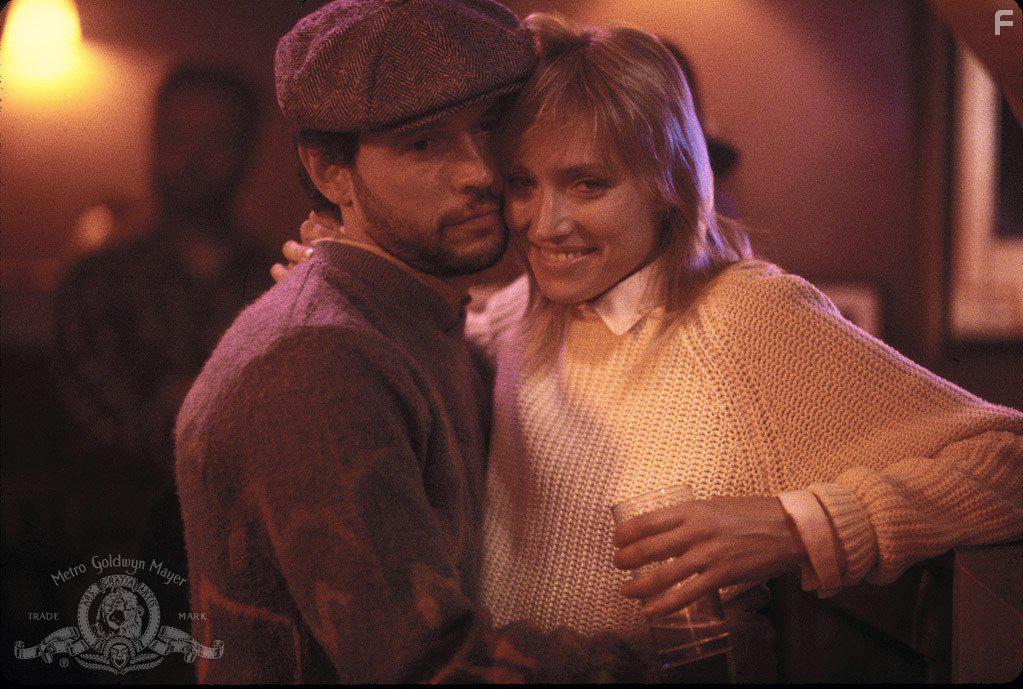 Billy Crystal and Darlanne Fluegel in Running Scared (1986)