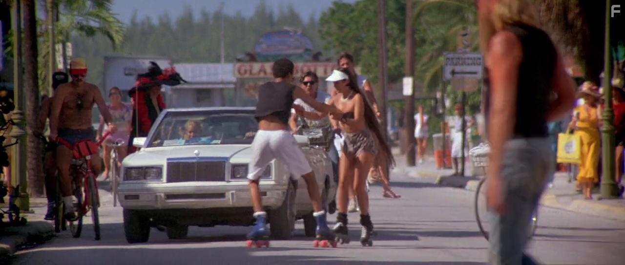 Running Scared (1986)