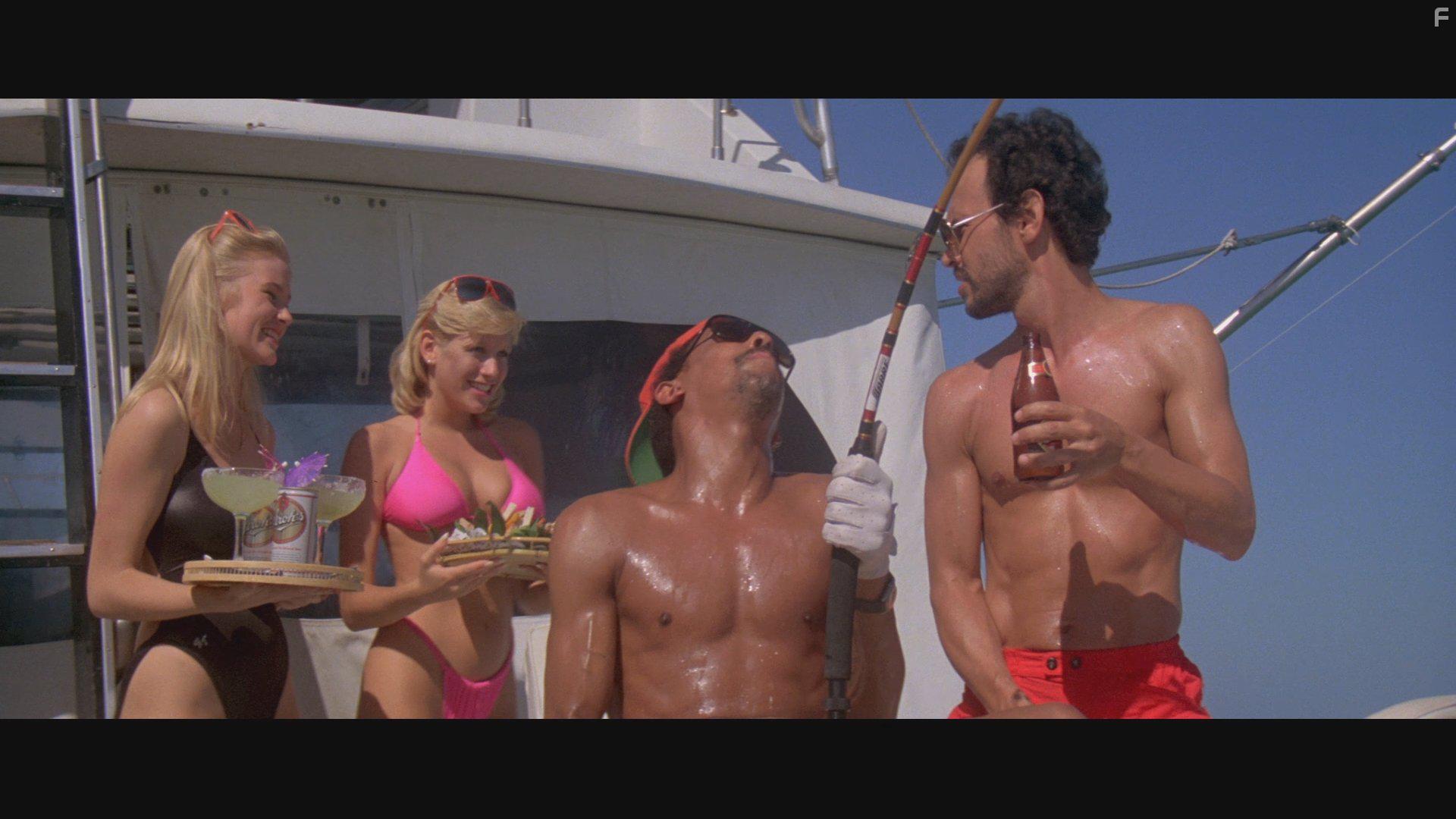 Running Scared (1986)