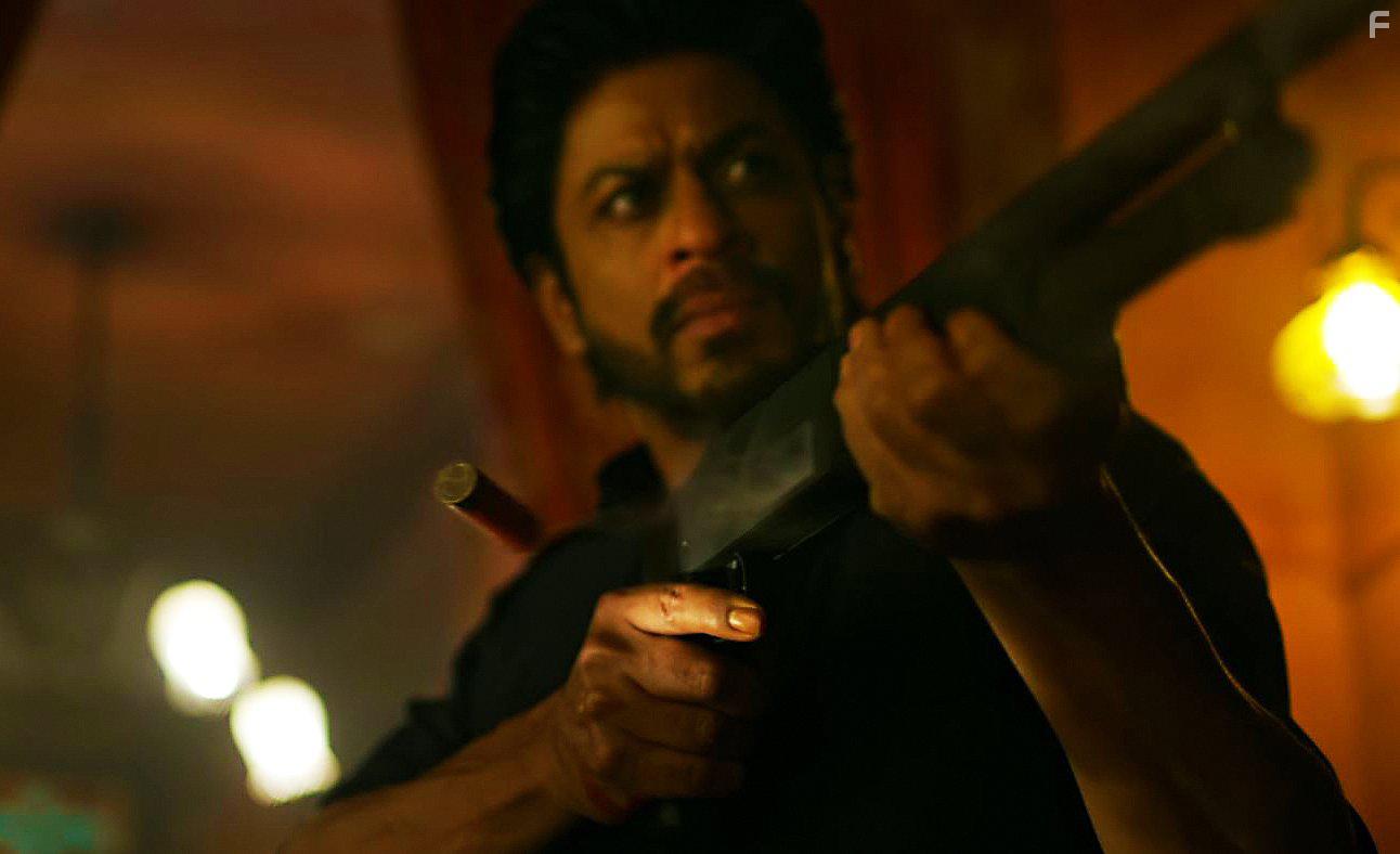 Shah Rukh Khan in Raees (2017)