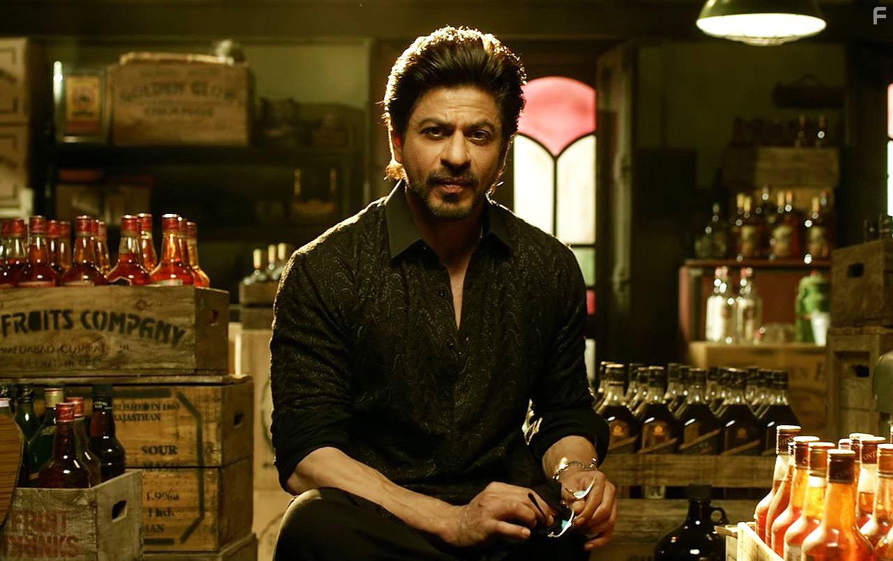 Shah Rukh Khan in Raees (2017)