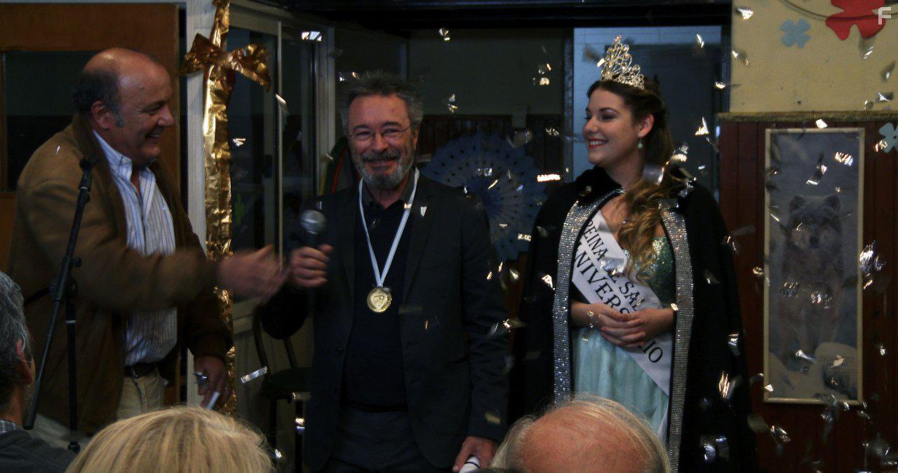 Oscar Martnez and Manuel Vicente in El ciudadano ilustre (2016)