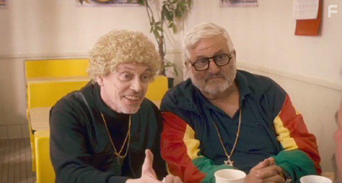 Steve Buscemi and Michael Lerner in Pete Smalls Is Dead (2010)