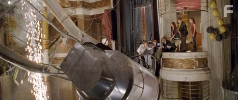 Richard Dreyfuss, Emmy Rossum, Jacinda Barrett, and Josh Lucas in Посейдон (2006)