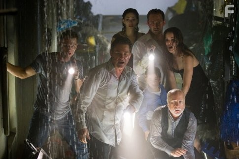 Richard Dreyfuss, Kurt Russell, Emmy Rossum, Jacinda Barrett, Josh Lucas, and Mike Vogel in Посейдон (2006)