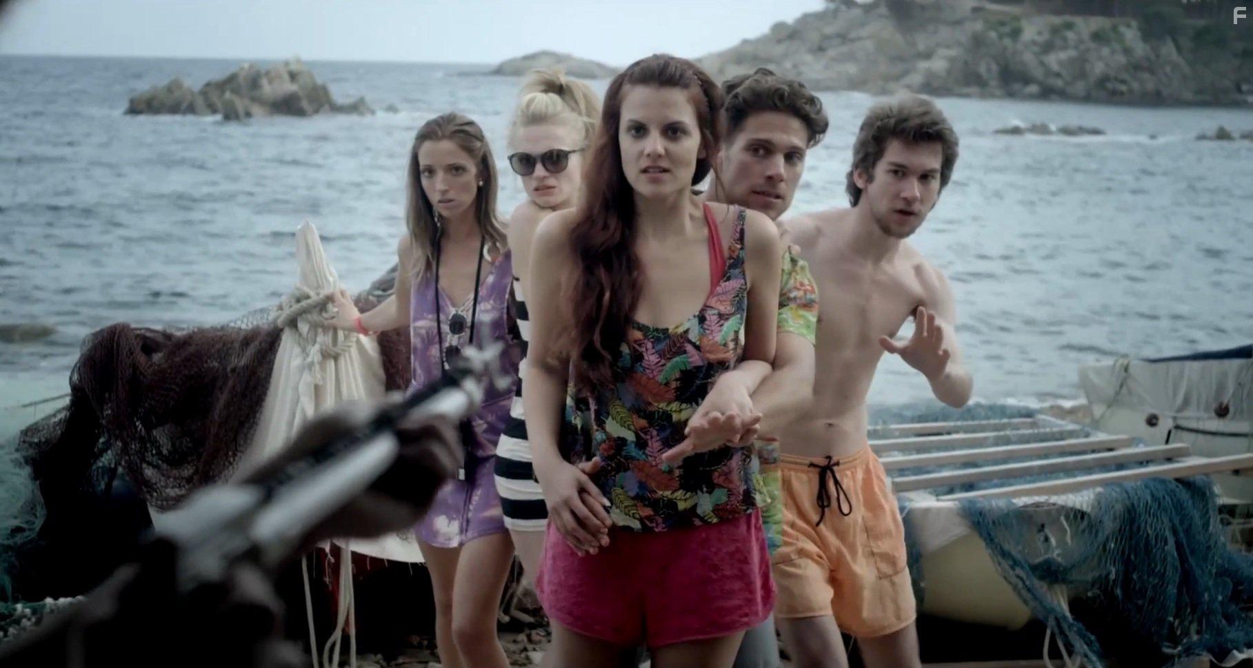 Amy Gwilliam, Melina Matthews, Benjamin Nathan-Serio, Natalia Jerez, and Jake Klamburg in Don't Speak (2015)