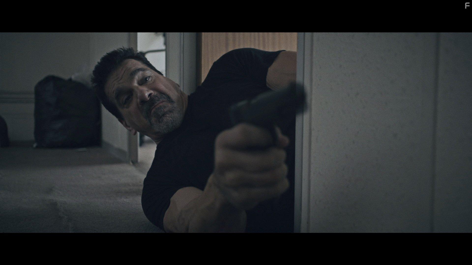 Lou Ferrigno in Instant Death (2017)