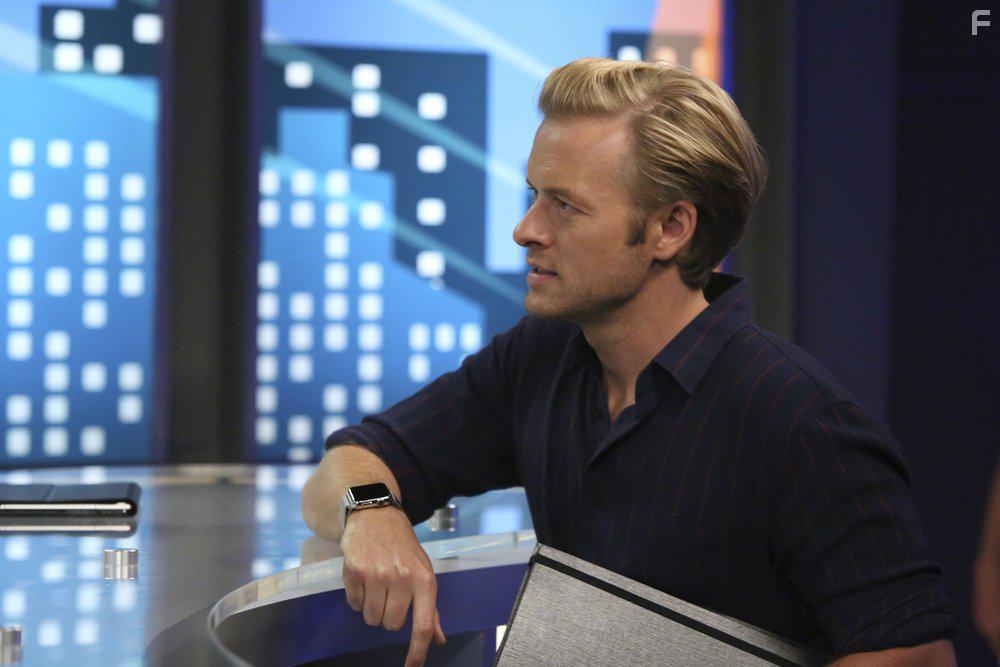 Adam Campbell in Great News (2017)