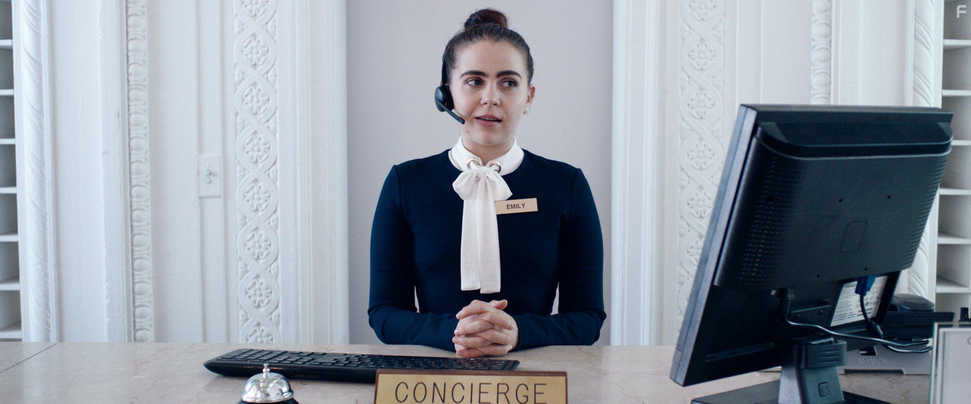 Mae Whitman in Operator (2016)