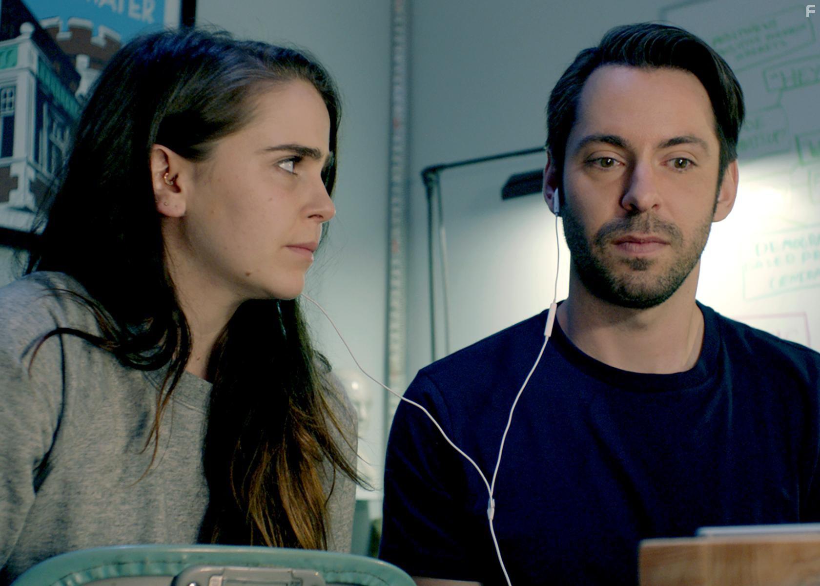 Martin Starr and Mae Whitman in Operator (2016)