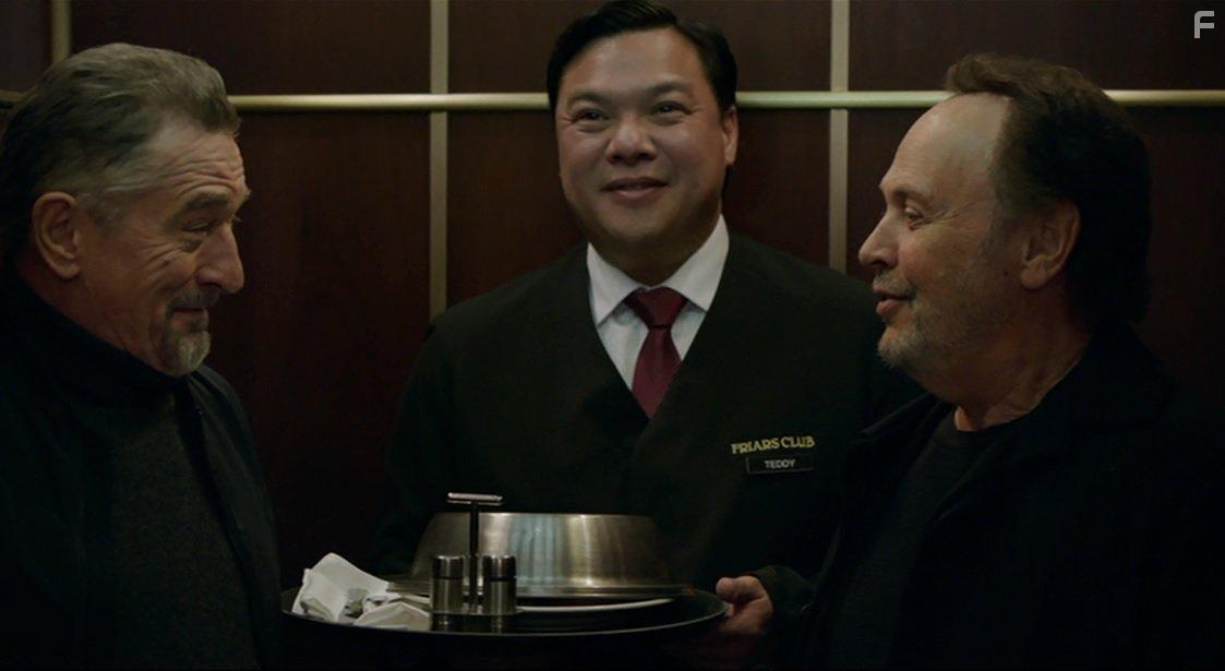 Robert De Niro, Billy Crystal, and Lyman Chen in The Comedian (2016)