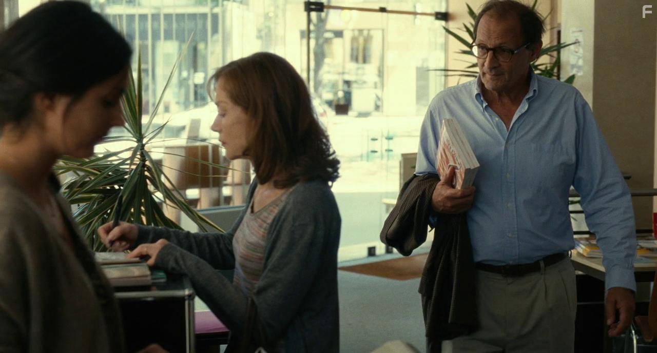 Isabelle Huppert in L'avenir (2016)