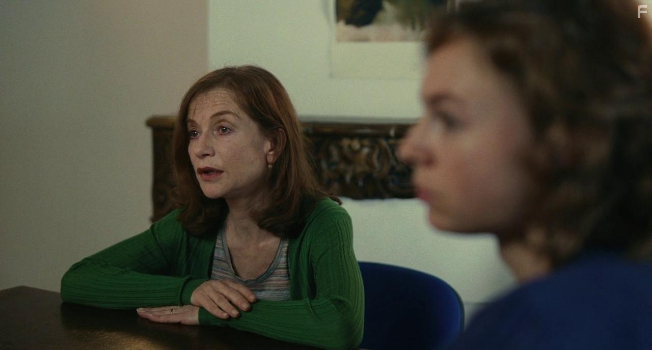Isabelle Huppert in L'avenir (2016)