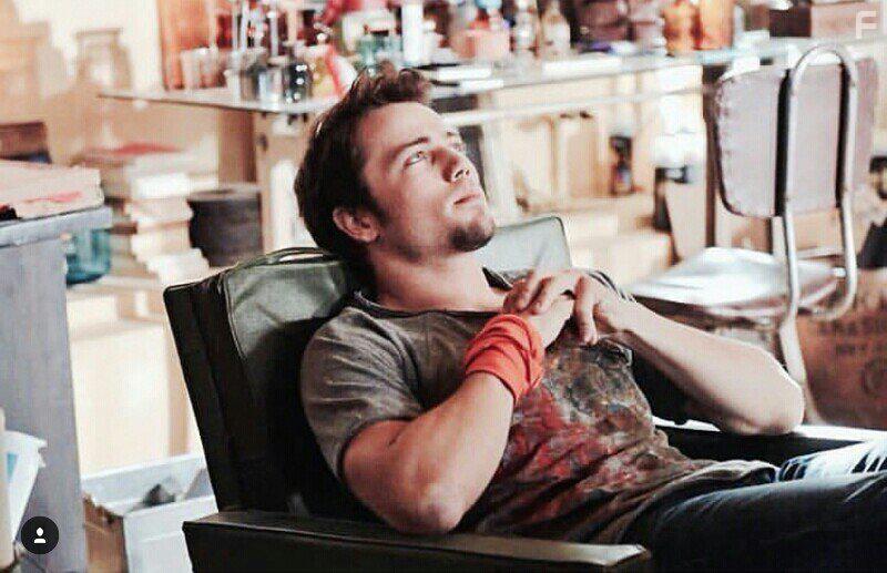 Tolga Saritas in Kt ocuk (2017)