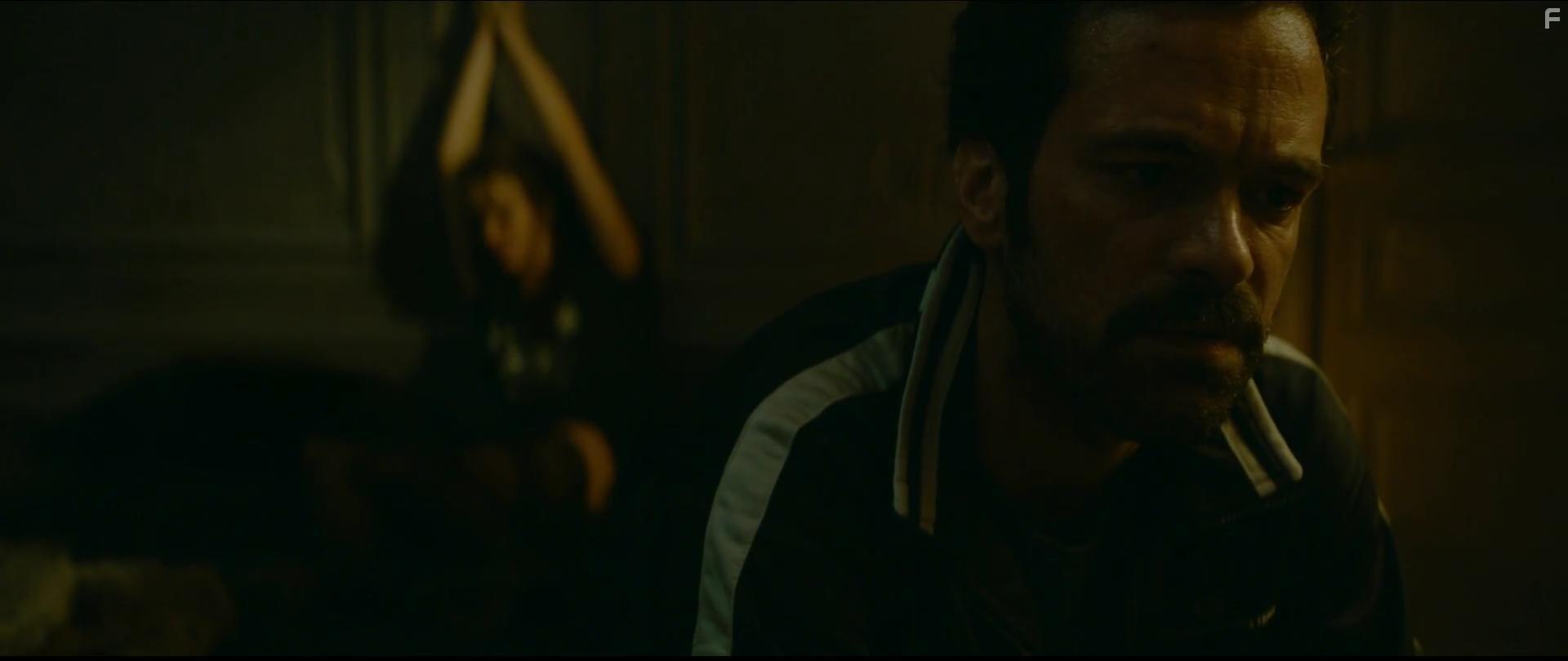 Romain Duris and Charlotte Le Bon in Iris (2016)