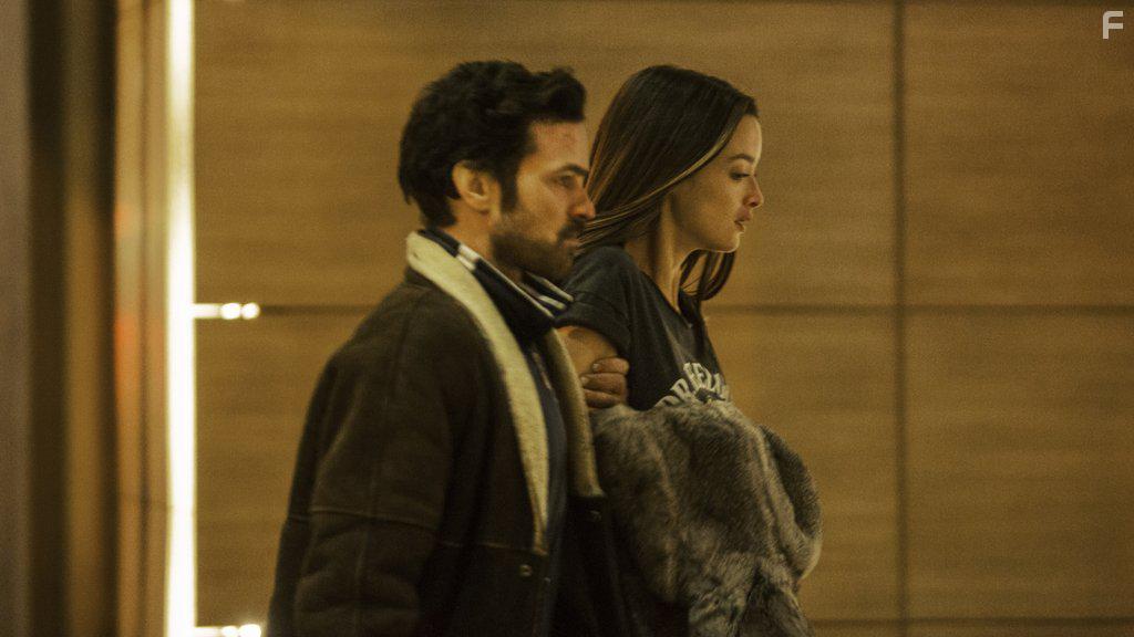 Romain Duris and Charlotte Le Bon in Iris (2016)