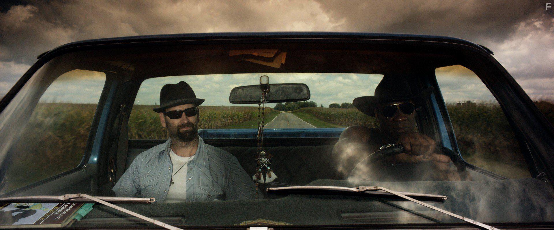 Michael Clarke Duncan and Morgan Simpson in Redemption Road (2010)