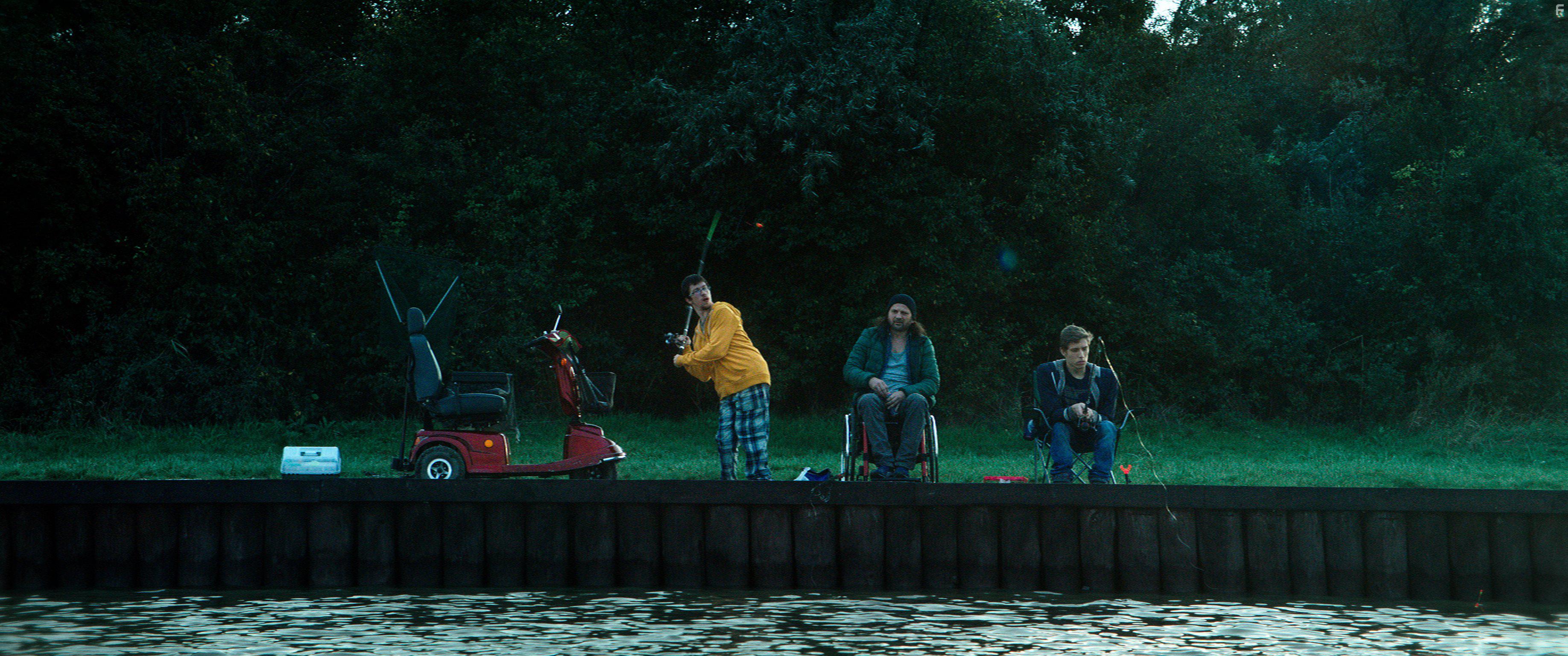 Szabolcs Thurczy, dm Fekete, and Zoltn Fenyvesi in Tiszta szvvel (2016)