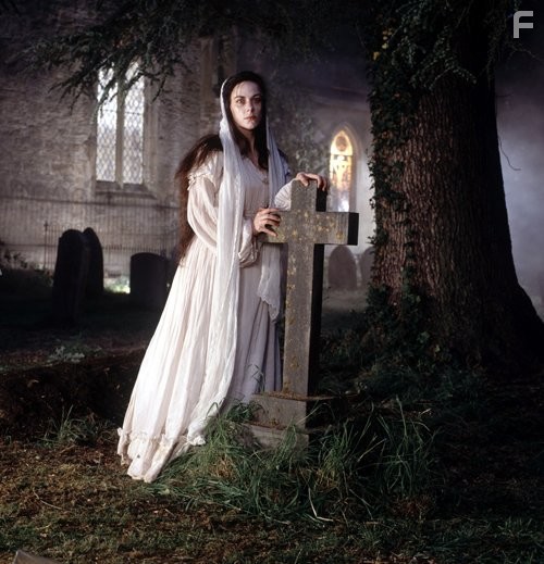 Susan Vidler in The Woman in White (1997)