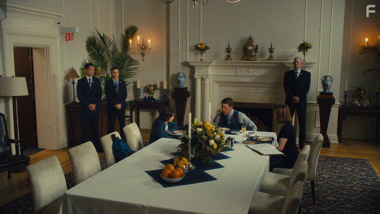 Zane Austin in Max 2: White House Hero (2017)