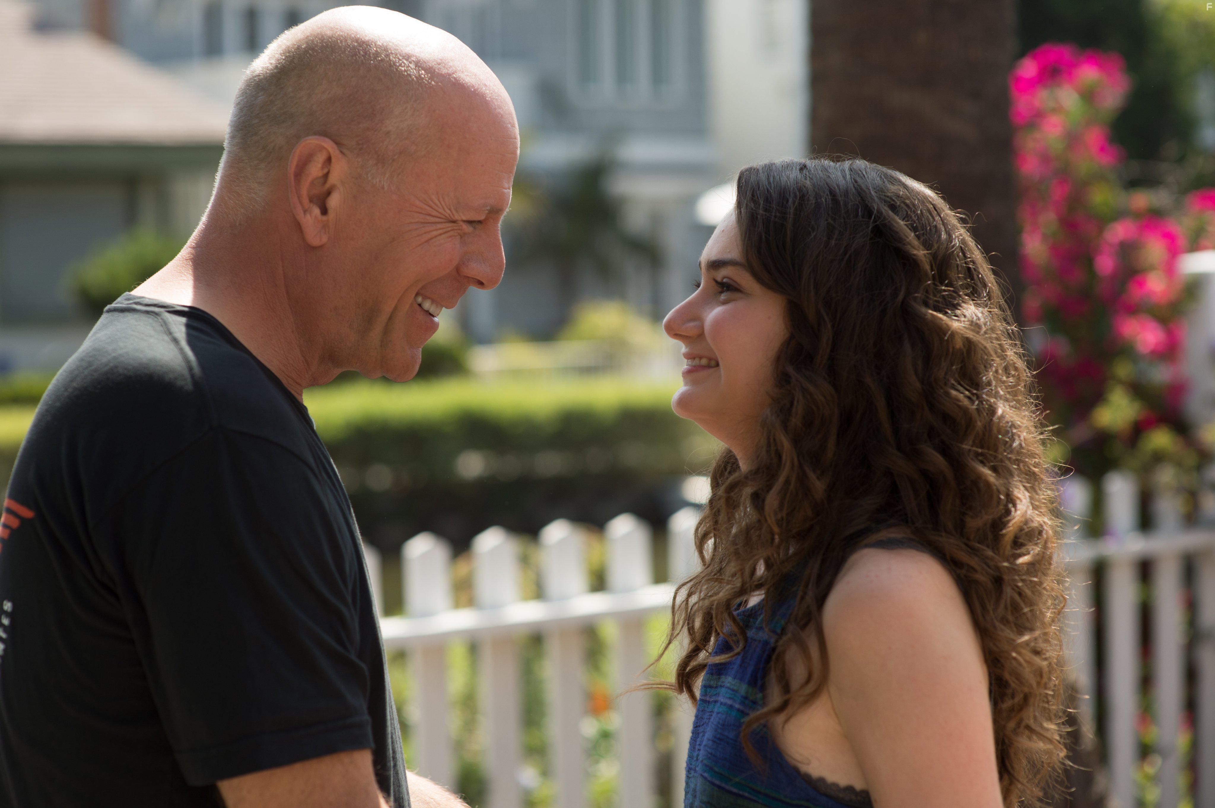 Bruce Willis and Emily Robinson in Once Upon a Time in Venice (2017)