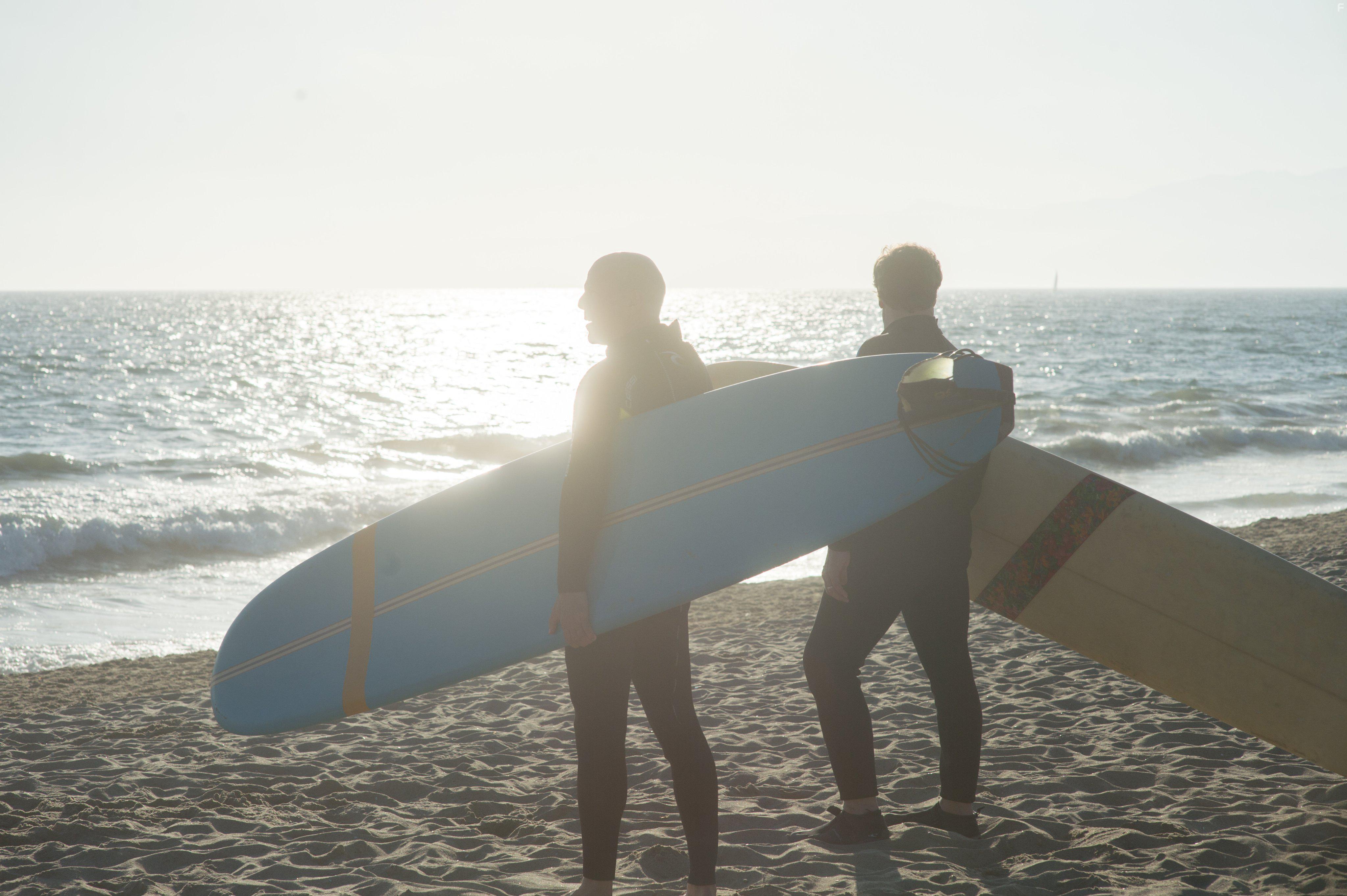 Bruce Willis and John Goodman in Once Upon a Time in Venice (2017)