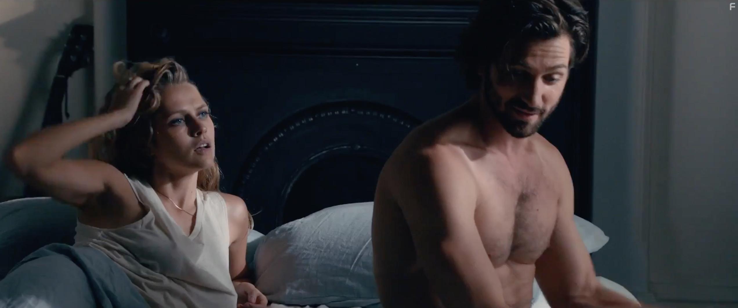 Michiel Huisman and Teresa Palmer in 2:22 (2017)