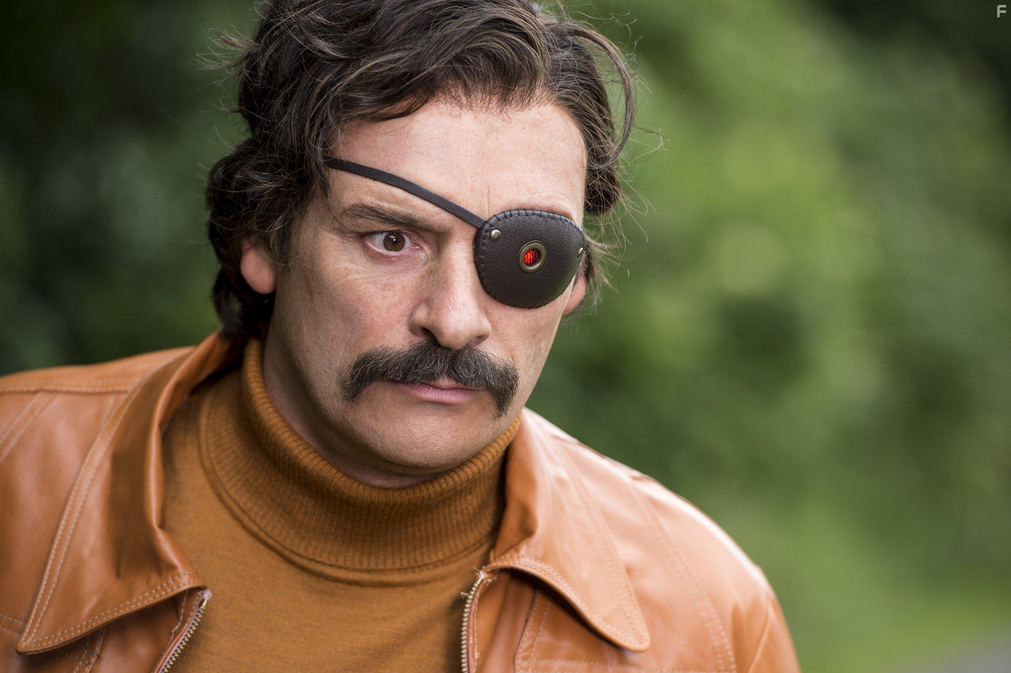Julian Barratt in Mindhorn (2016)