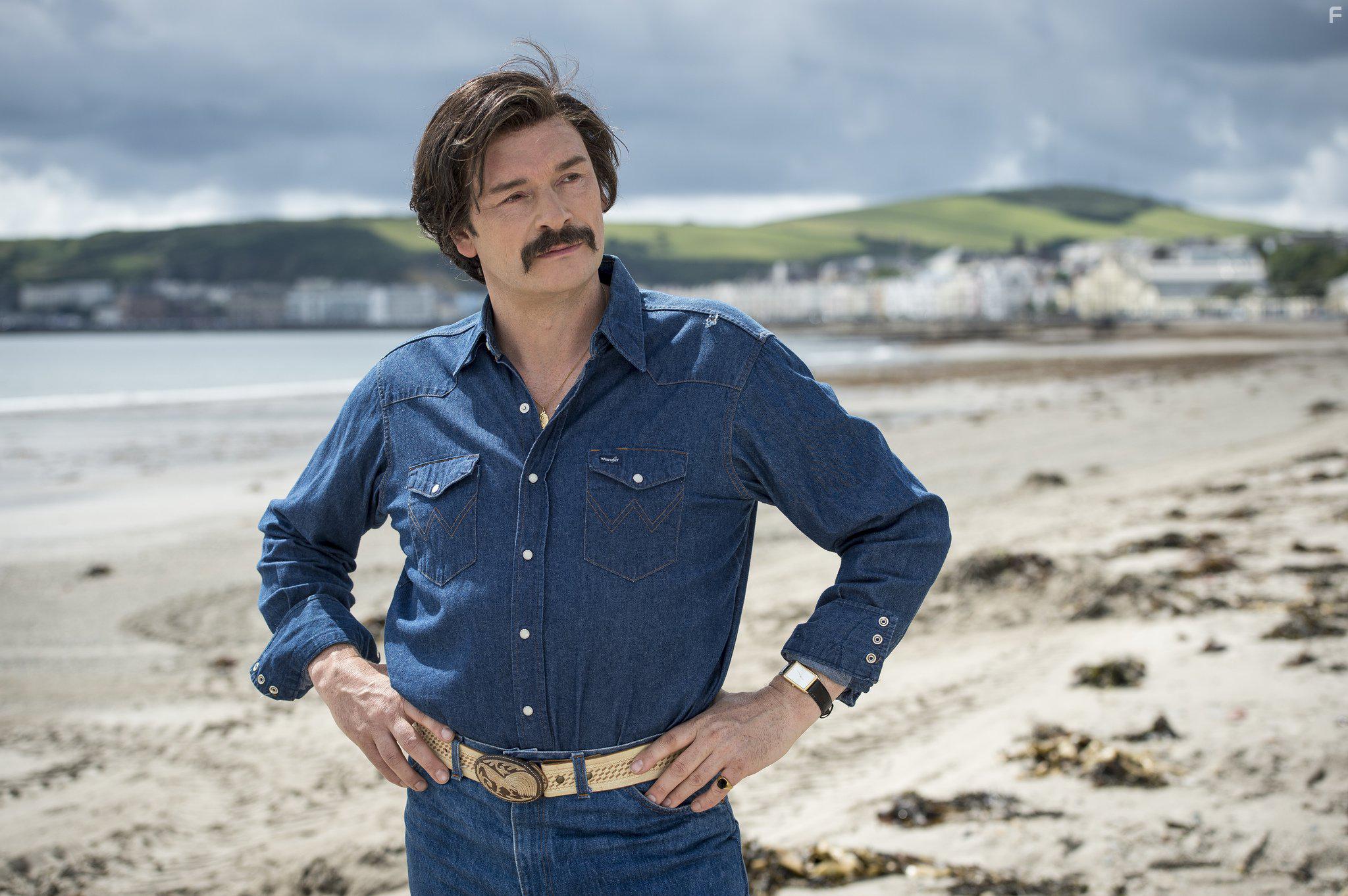 Julian Barratt in Mindhorn (2016)