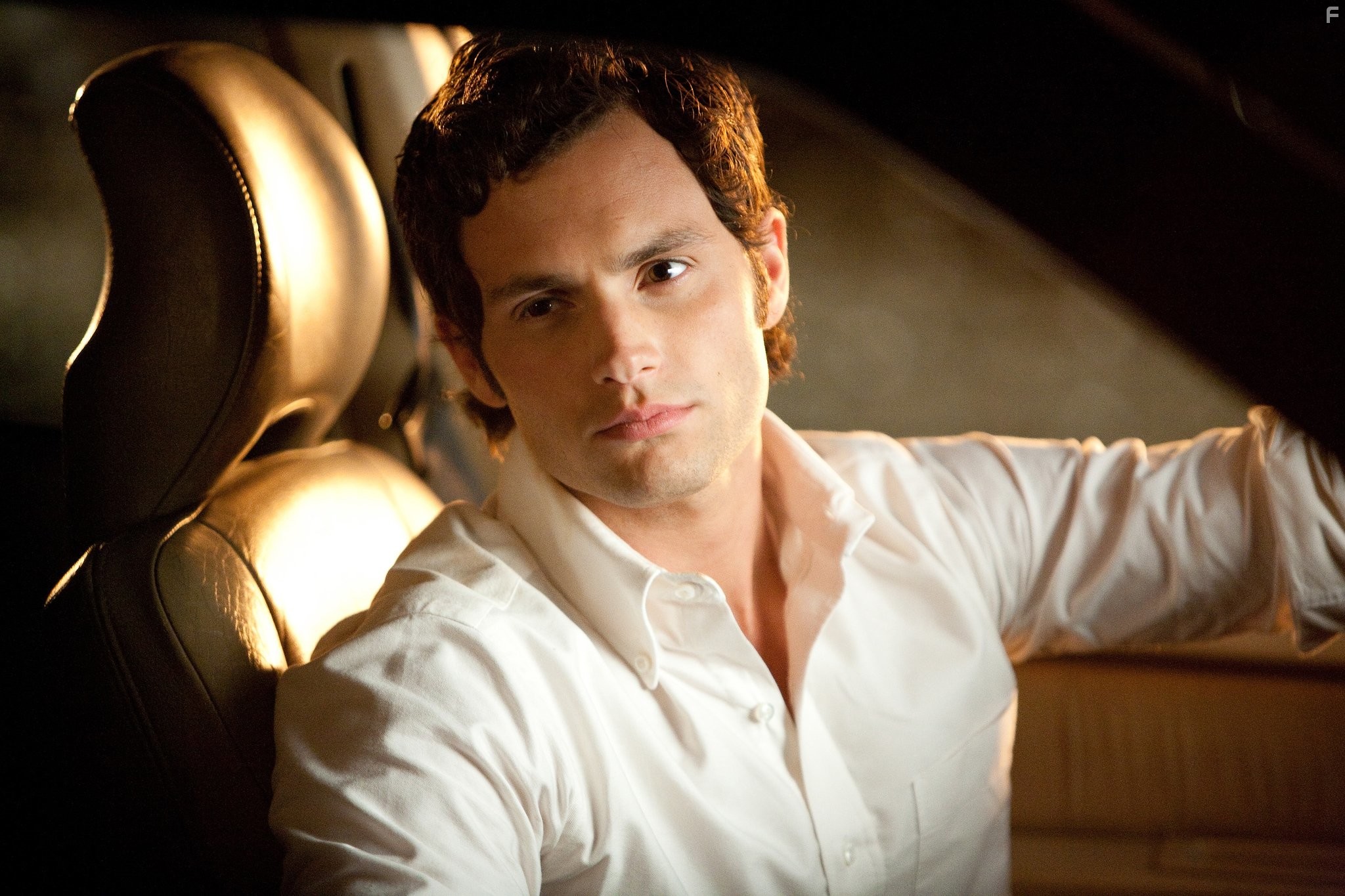 Penn Badgley in Отличница лёгкого поведения (2010)