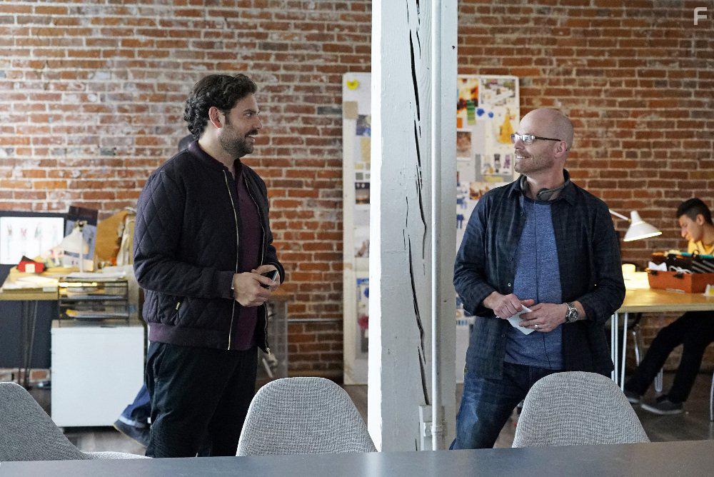 Michael Killen and Barry Rothbart in Downward Dog (2017)